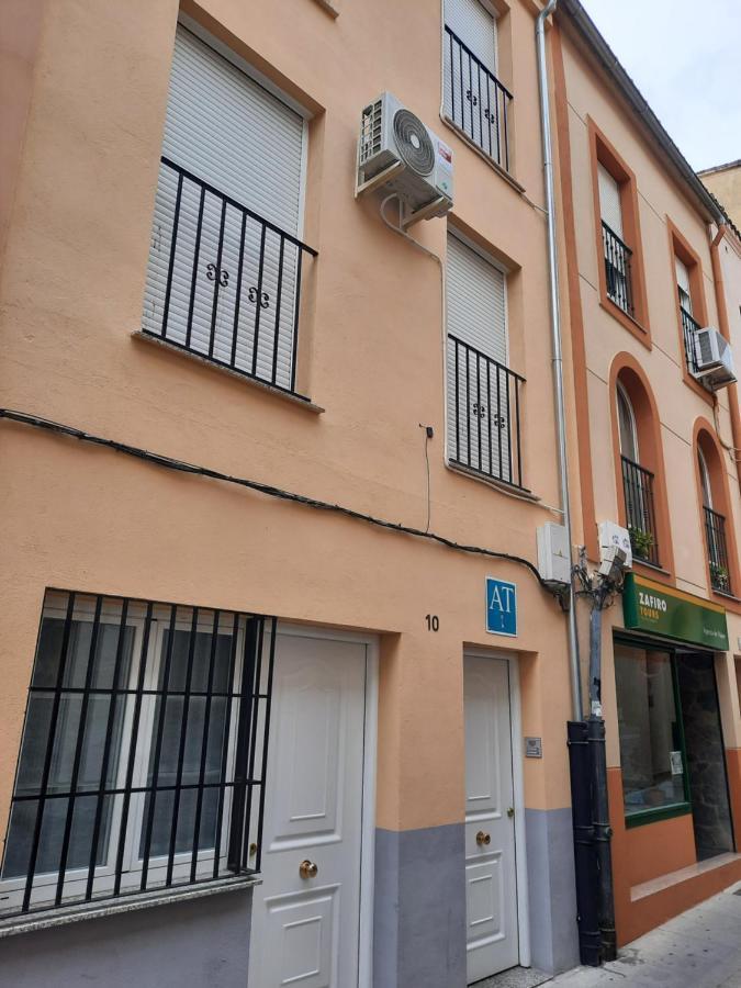Clavero 10 Apartment Plasencia